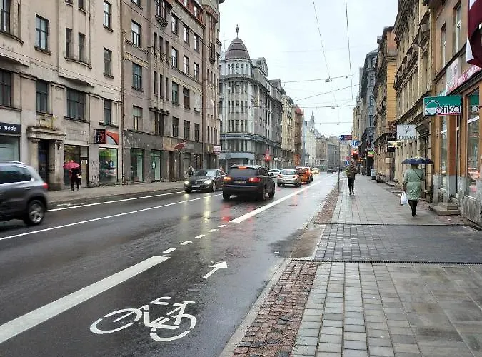 Tiny Non-smoking Caka & Free Parking Dzīvoklis Riga